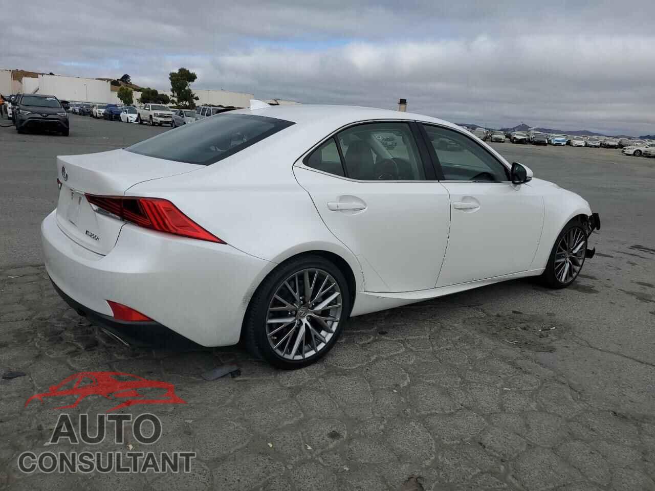 LEXUS IS 2017 - JTHBA1D28H5053775
