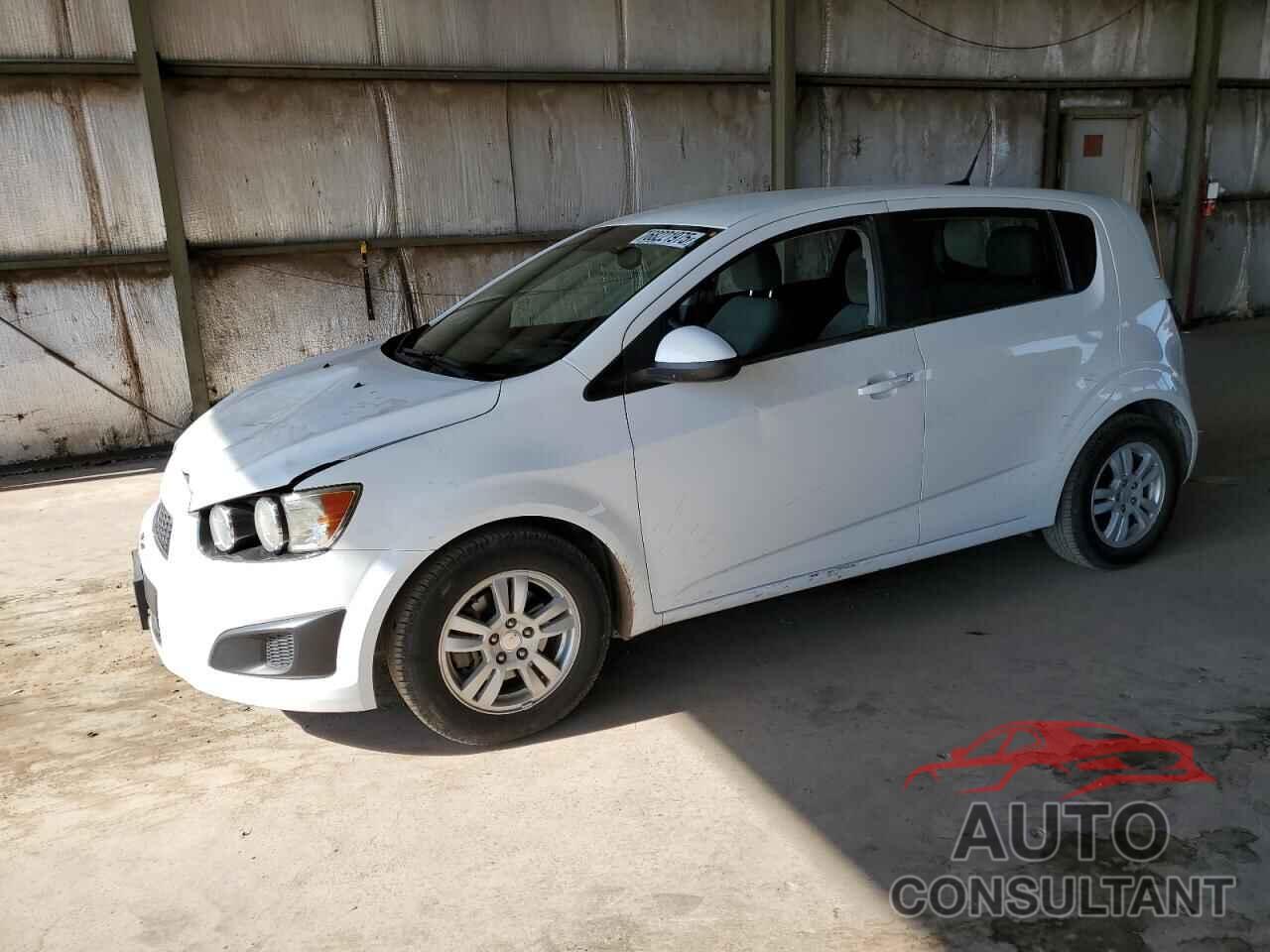 CHEVROLET SONIC 2013 - 1G1JC6SG6D4232439