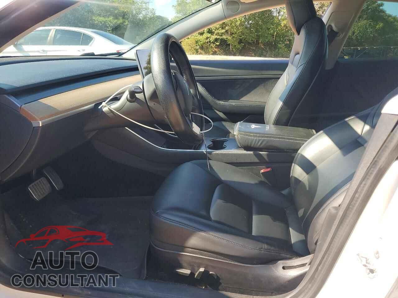TESLA MODEL 3 2020 - 5YJ3E1EA8LF659911