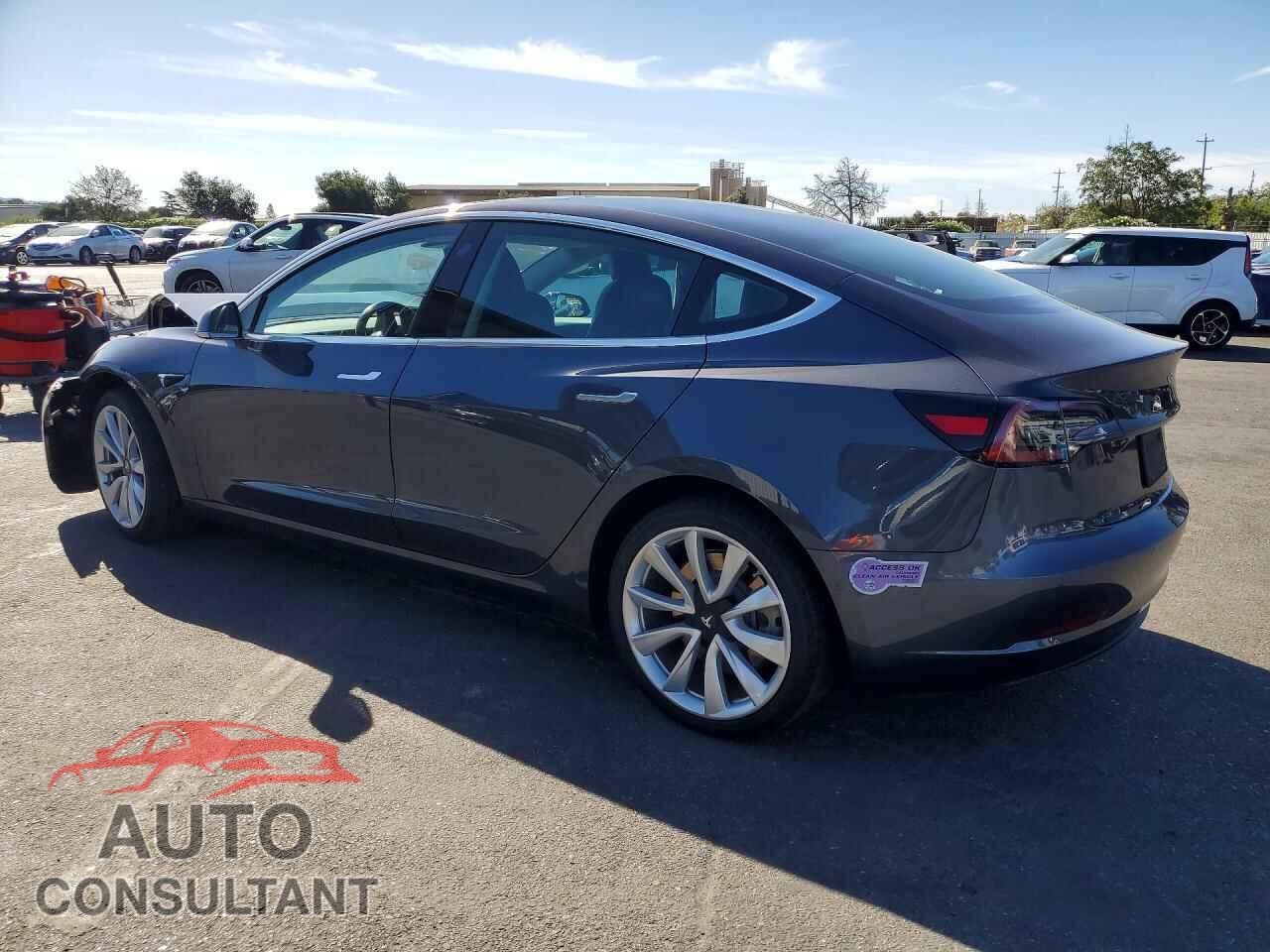 TESLA MODEL 3 2019 - 5YJ3E1EB0KF389192