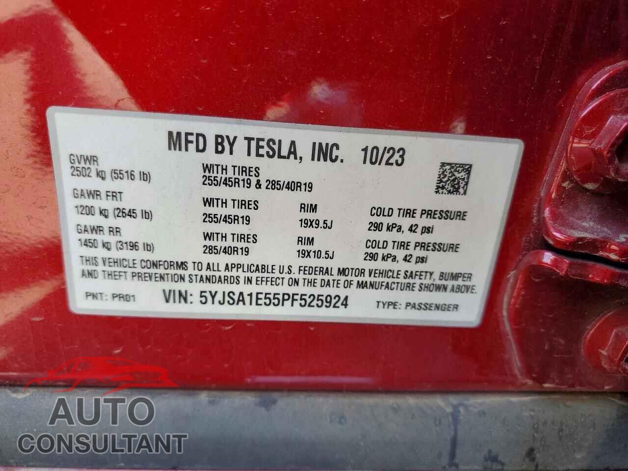TESLA MODEL S 2023 - 5YJSA1E55PF525924