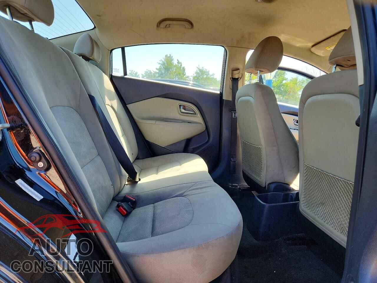 KIA RIO 2015 - KNADM4A38F6420551
