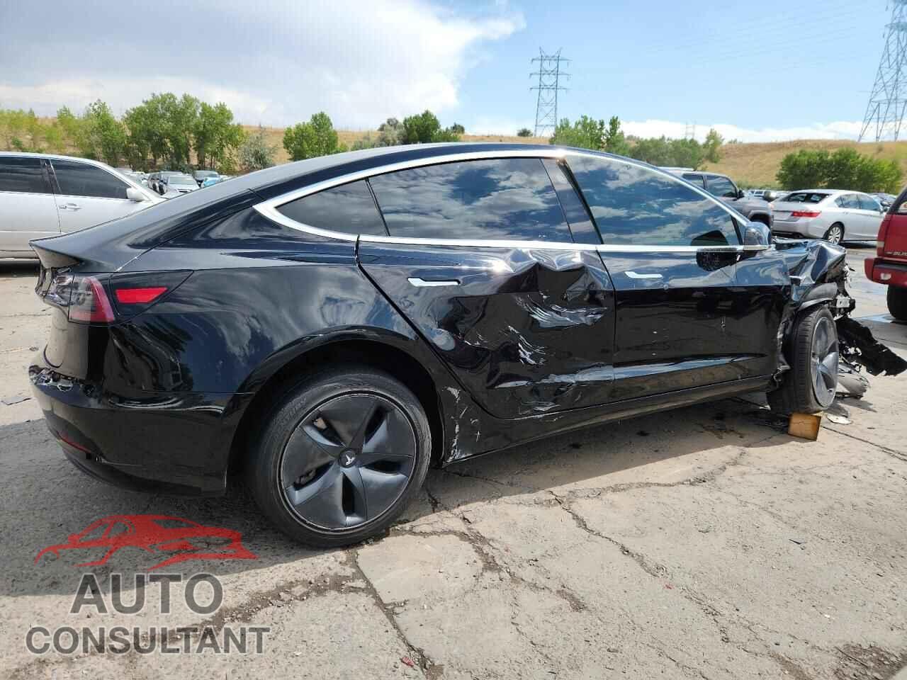 TESLA MODEL 3 2018 - 5YJ3E1EAXJF059114