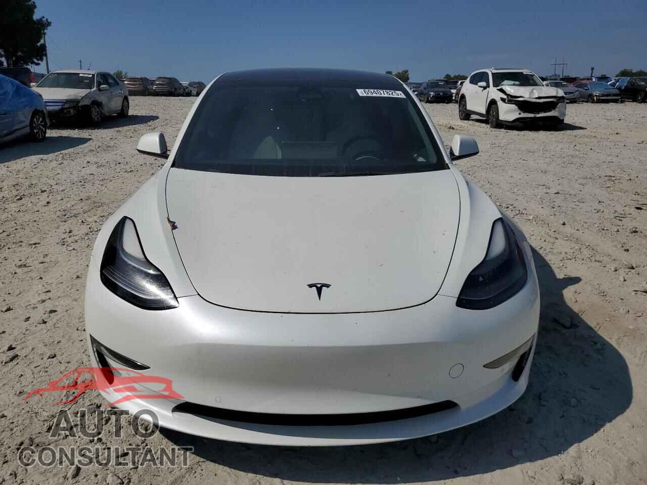 TESLA MODEL 3 2022 - 5YJ3E1EC1NF110118