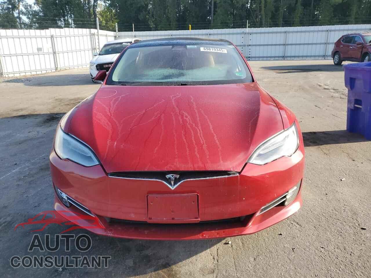 TESLA MODEL S 2017 - 5YJSA1E13HF176437