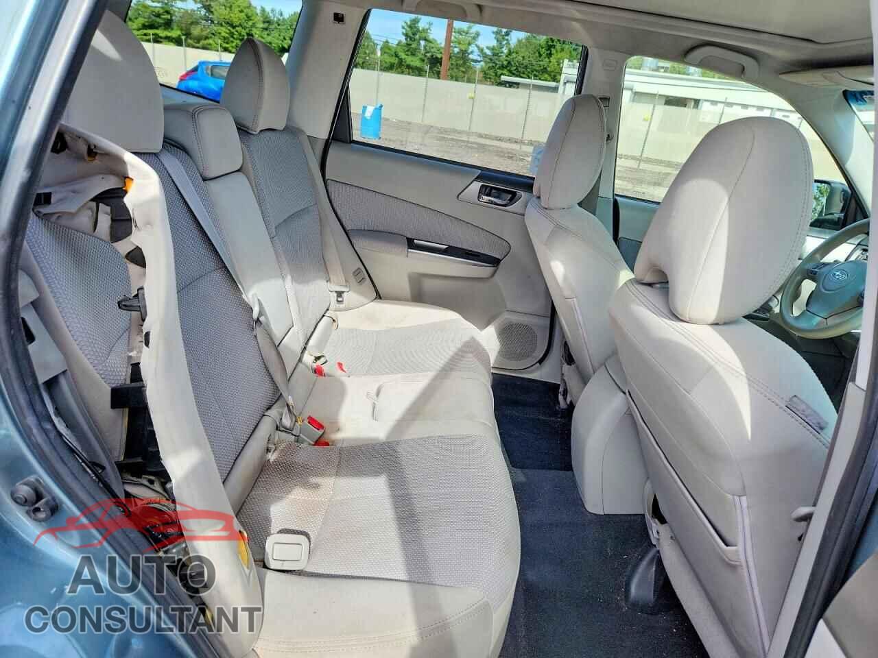 SUBARU FORESTER 2011 - JF2SHADC0BH738169