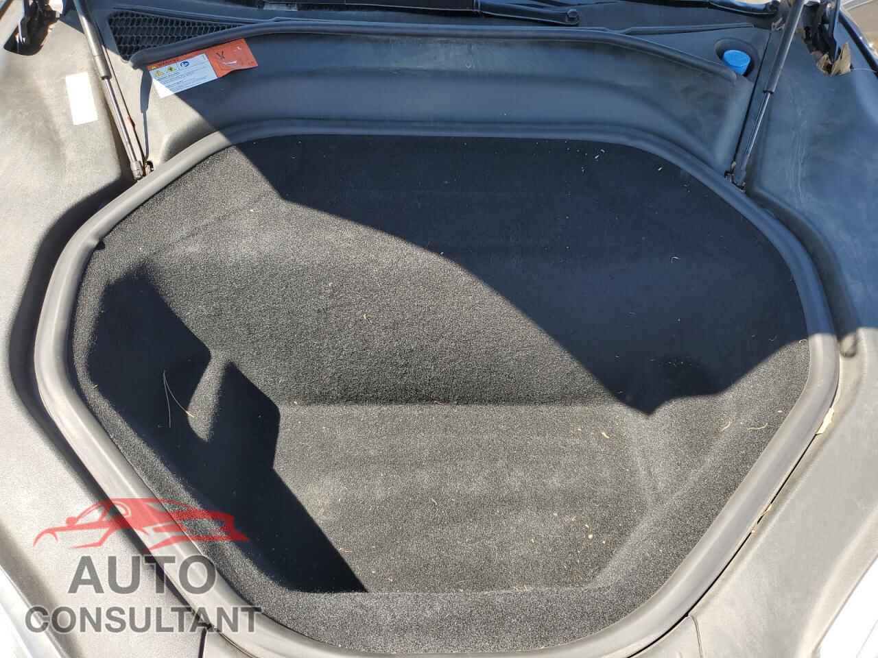 TESLA MODEL S 2015 - 5YJSA1S28FF084752