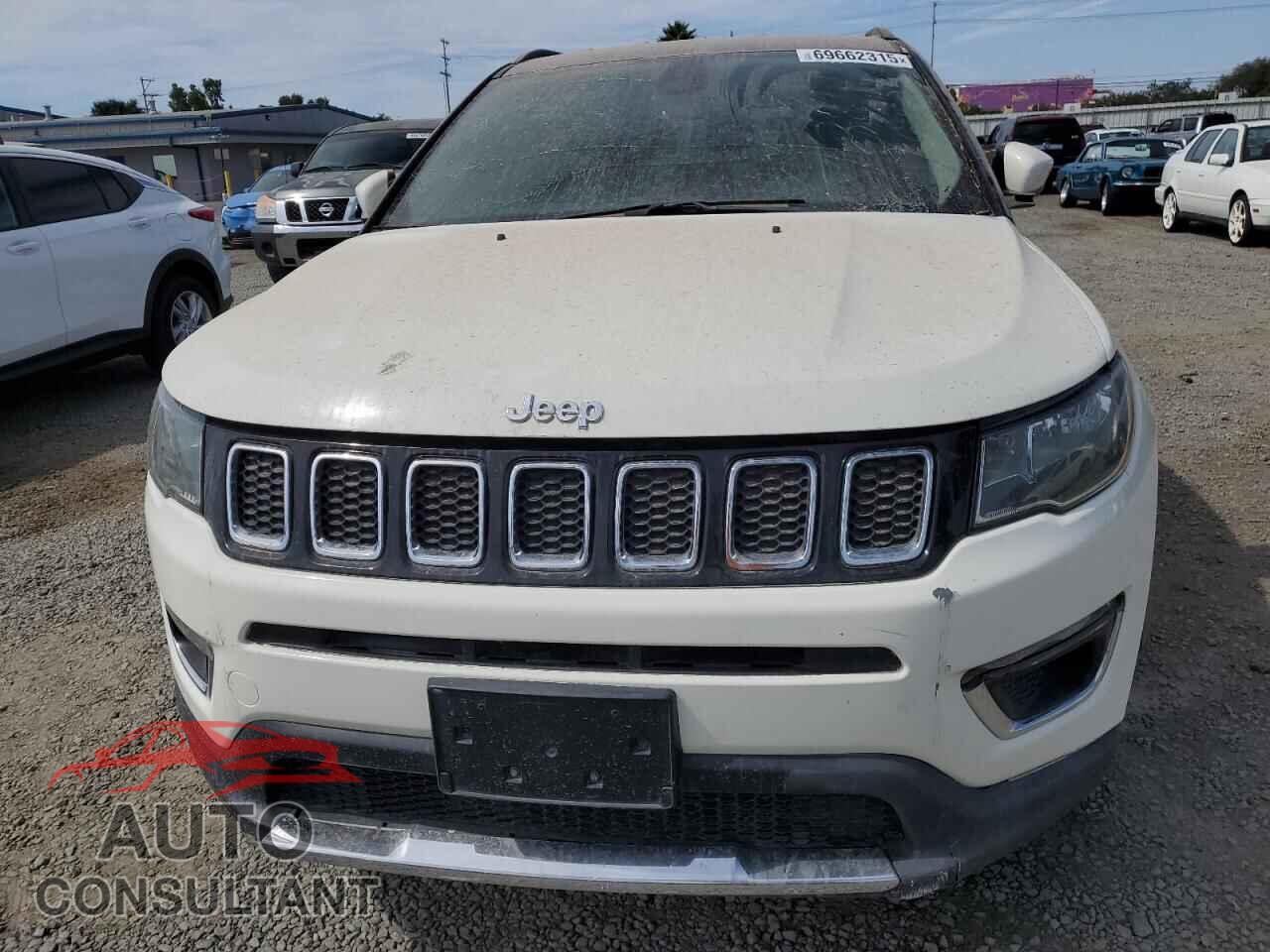 JEEP COMPASS 2019 - 3C4NJDCB2KT653667
