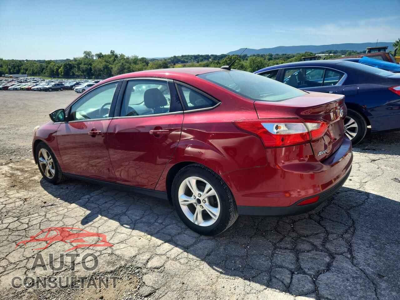 FORD FOCUS 2014 - 1FADP3F28EL127646