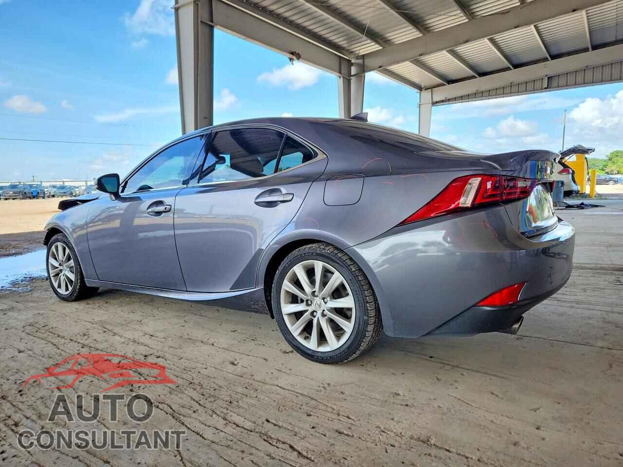 LEXUS IS 2016 - JTHBA1D20G5001233