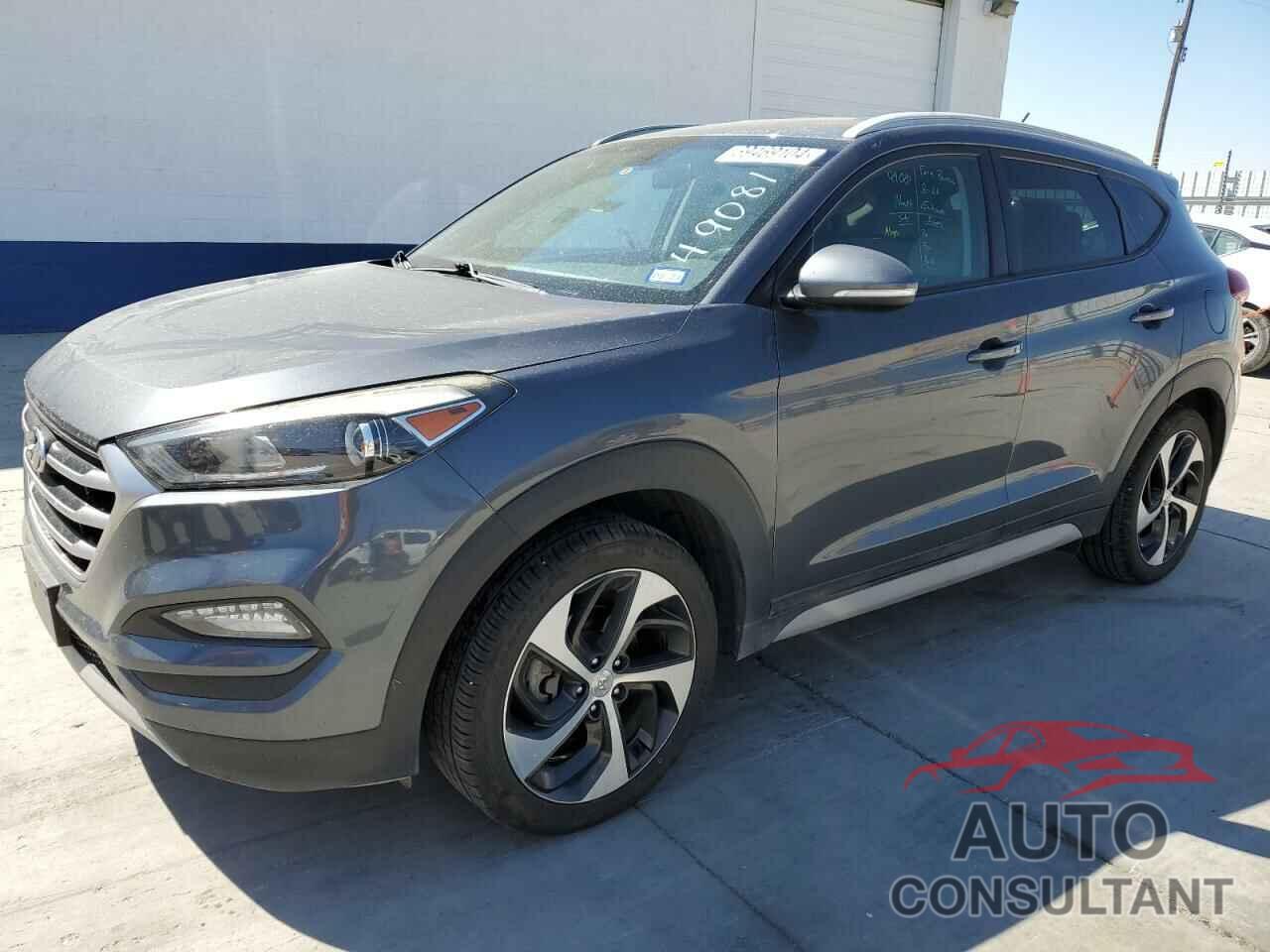 HYUNDAI TUCSON 2017 - KM8J3CA27HU413384