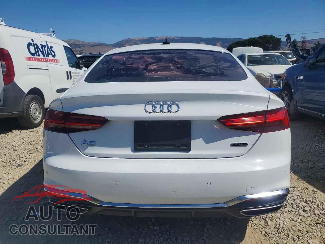 AUDI A5 2024 - WAUFACF55RA040252