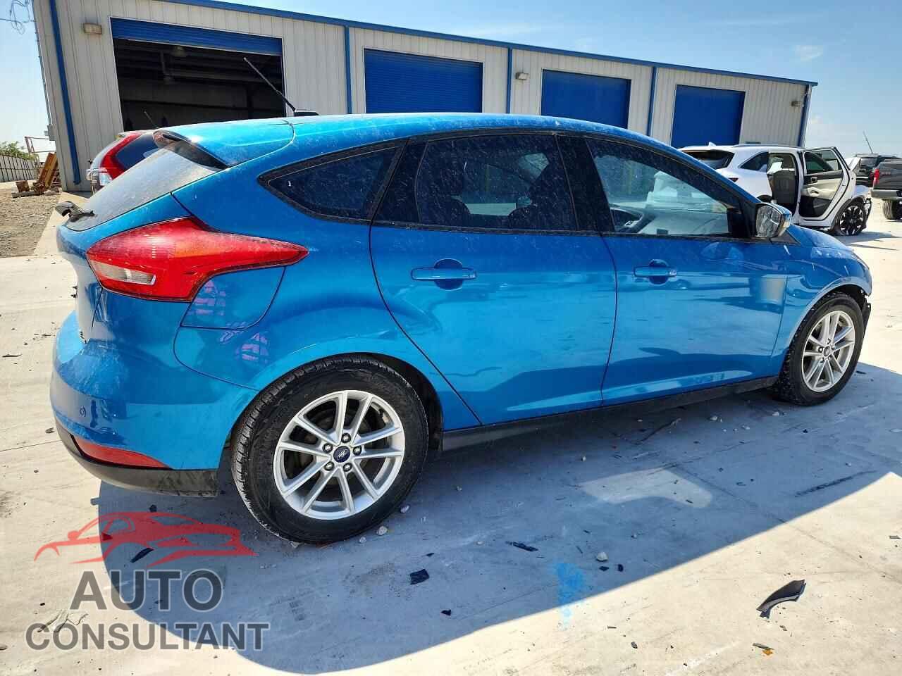 FORD FOCUS 2016 - 1FADP3K22GL379157
