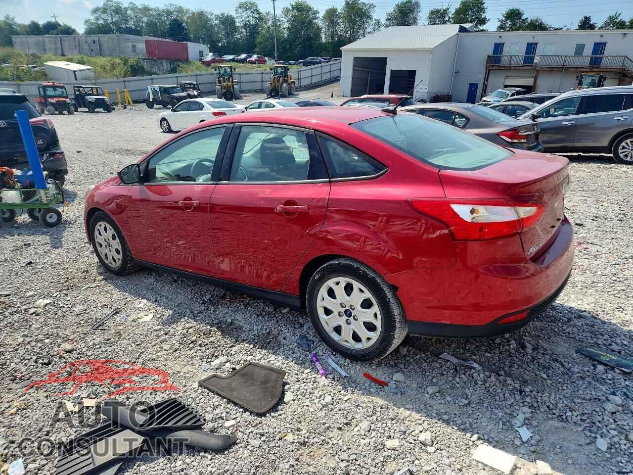 FORD FOCUS 2012 - 1FAHP3F26CL417527