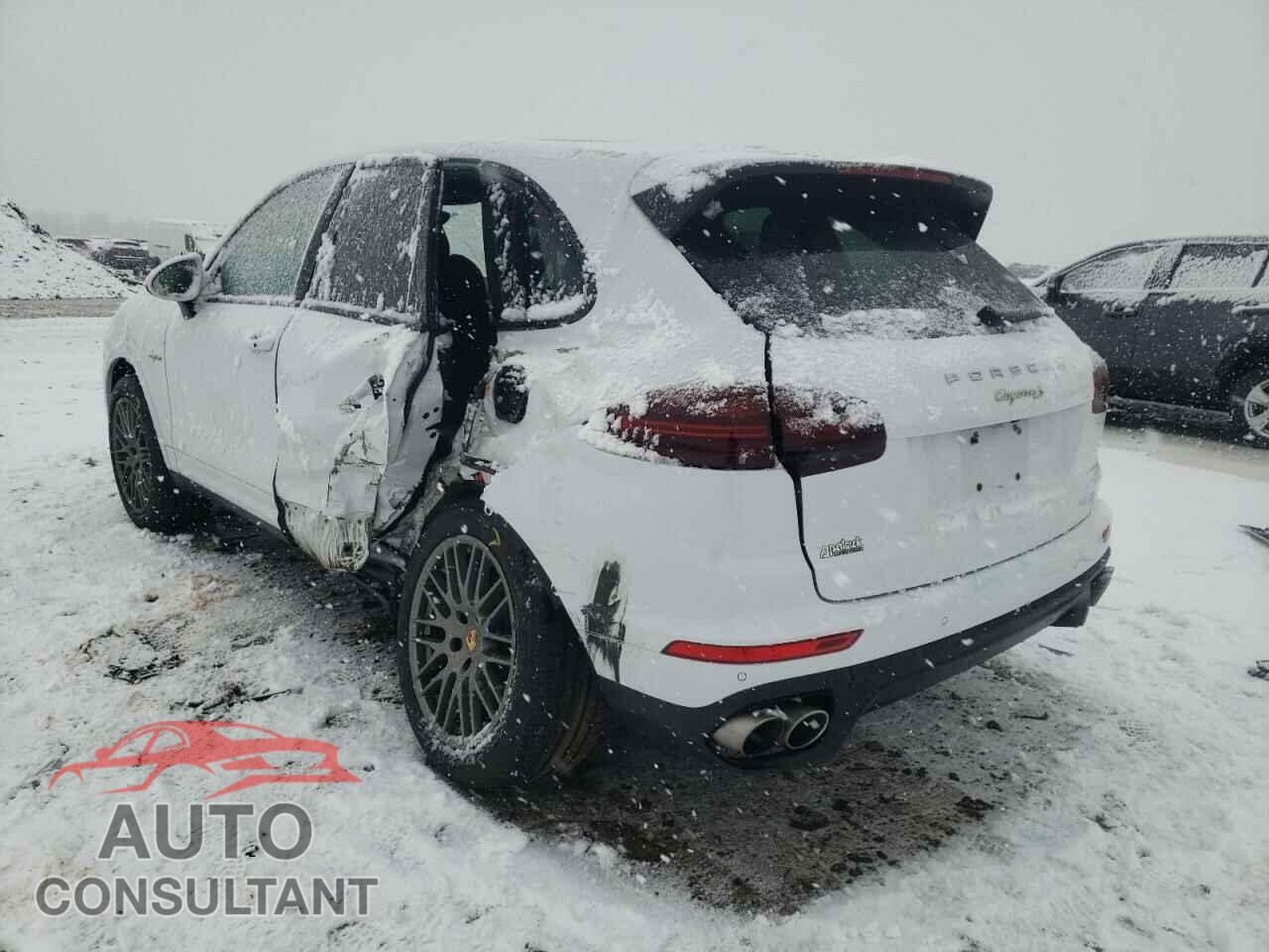 PORSCHE CAYENNE 2017 - WP1AE2A20HLA73766