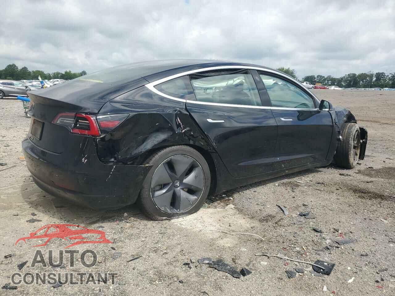TESLA MODEL 3 2019 - 5YJ3E1EAXKF196877