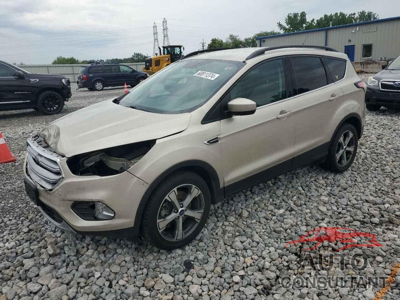 FORD ESCAPE 2017 - 1FMCU9G9XHUC62652