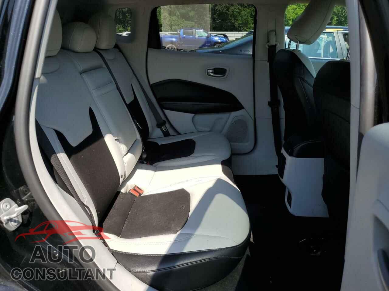 JEEP COMPASS 2017 - 3C4NJCBB1HT658590