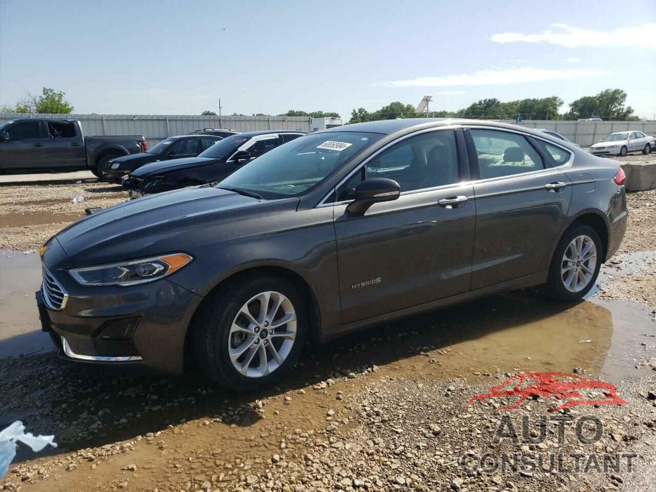 FORD FUSION 2019 - 3FA6P0MU8KR235483