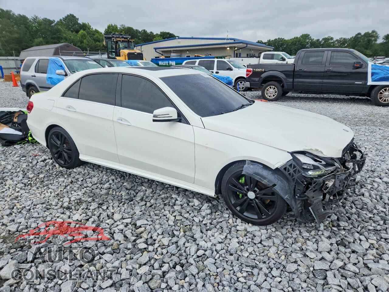 MERCEDES-BENZ E-CLASS 2014 - WDDHF5KB5EA800152