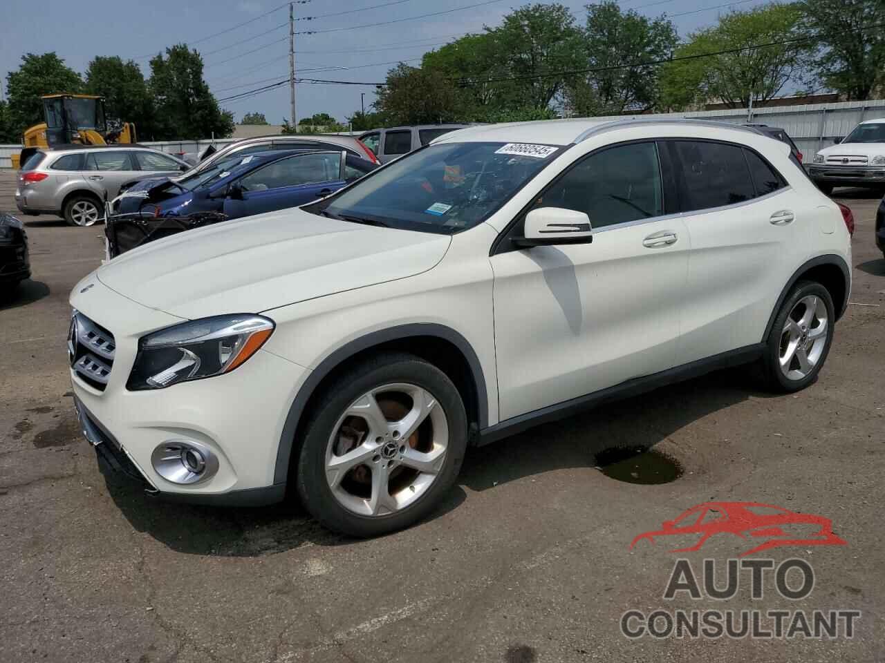 MERCEDES-BENZ GLA-CLASS 2018 - WDCTG4GB0JJ474785