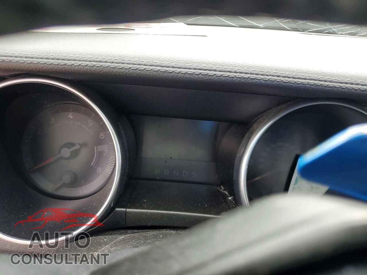 FORD MUSTANG 2018 - 1FA6P8TH9J5153685