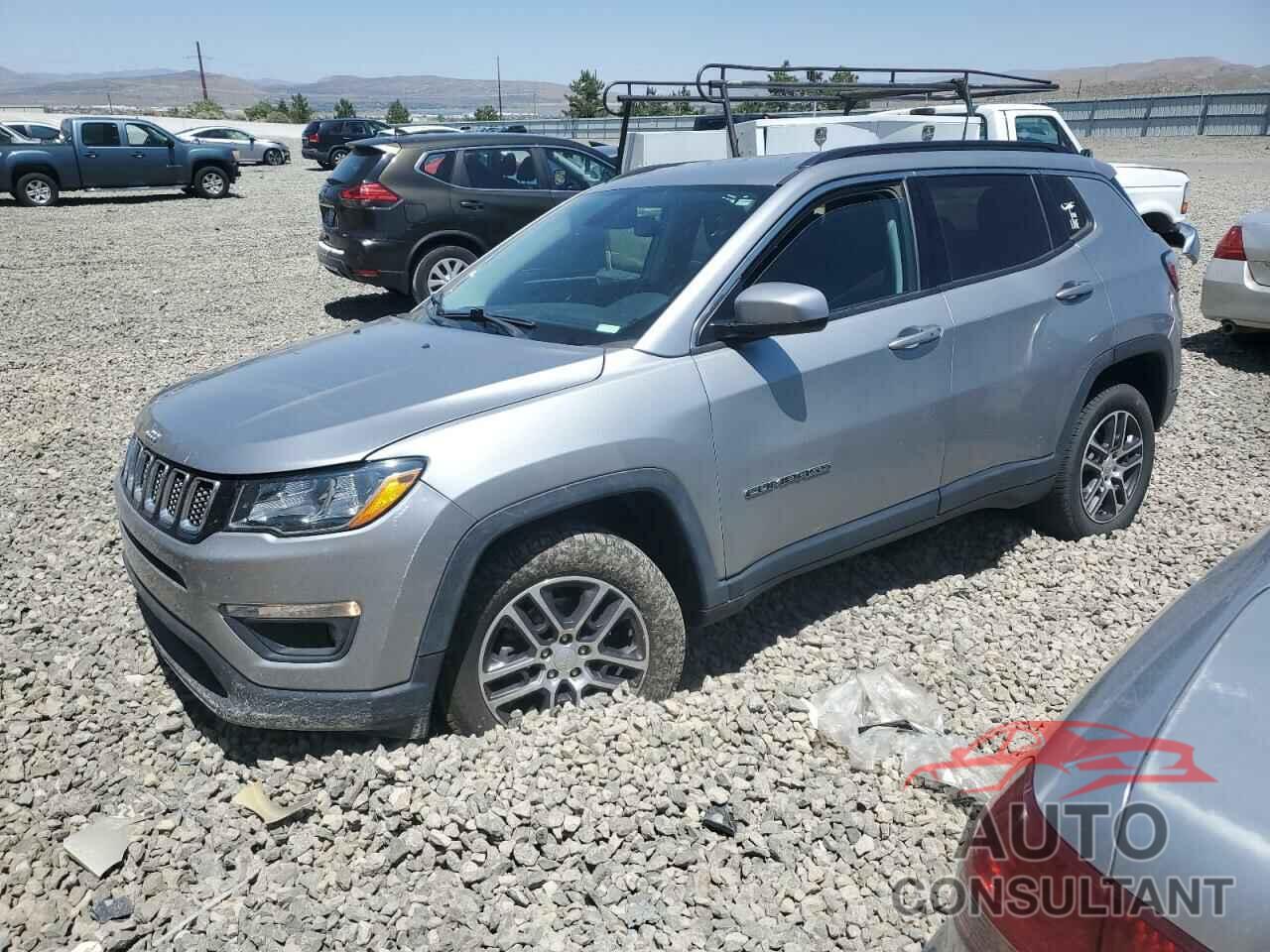 JEEP COMPASS 2018 - 3C4NJDBB9JT483338