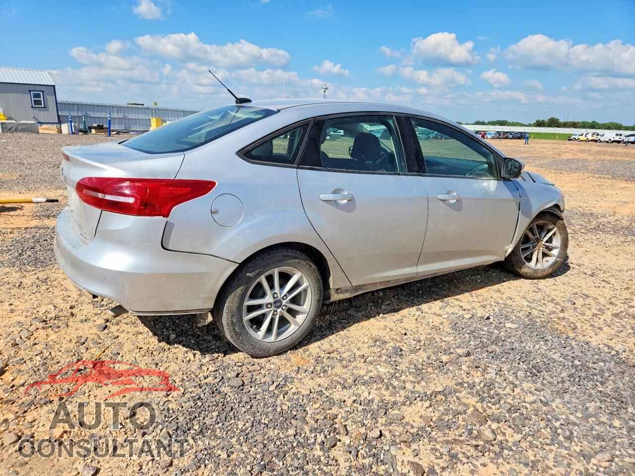 FORD FOCUS 2015 - 1FADP3F27FL317715