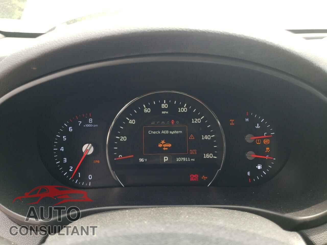KIA SORENTO 2017 - 5XYPKDA52HG256043