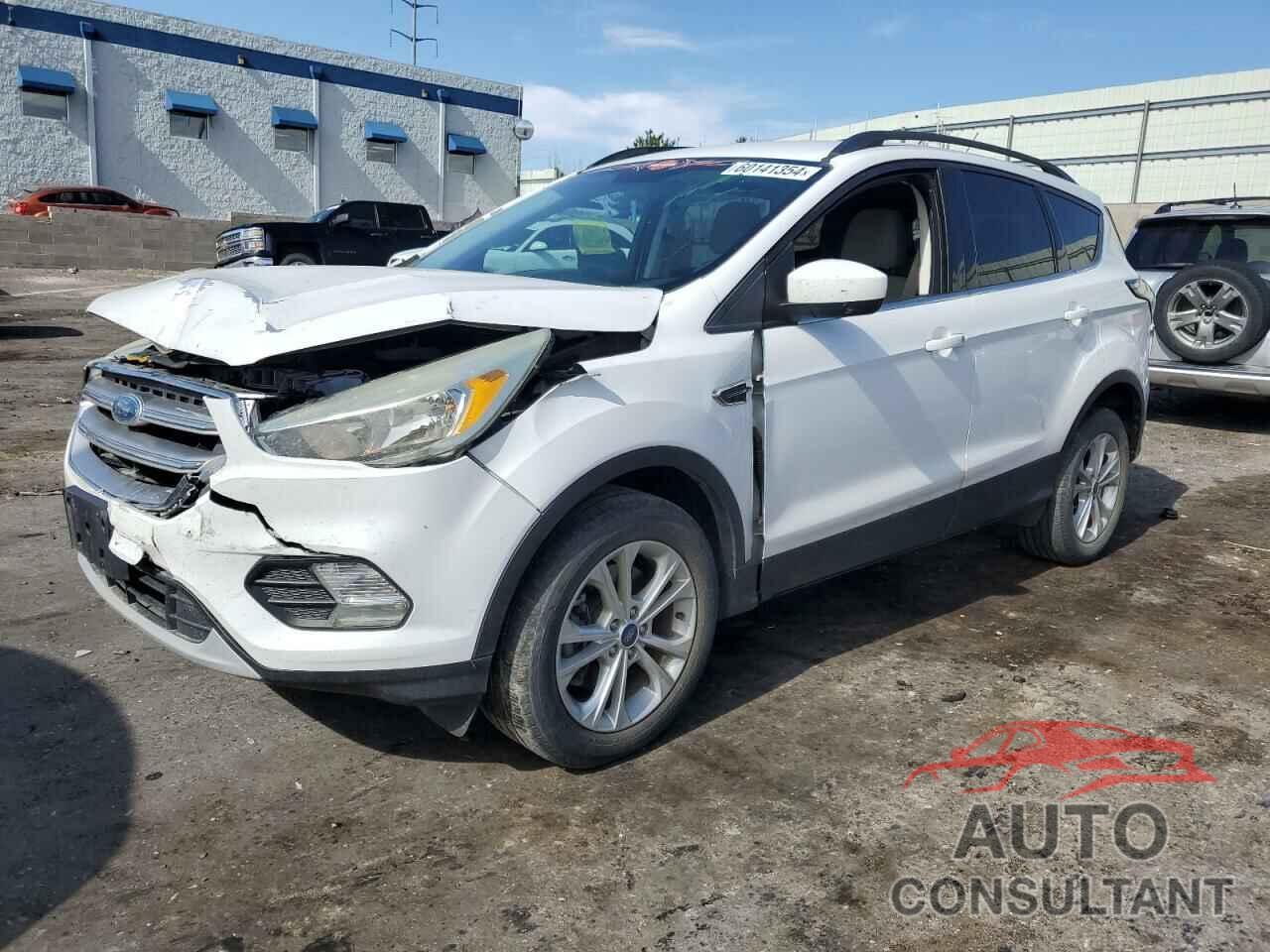 FORD ESCAPE 2017 - 1FMCU9GD0HUC34542