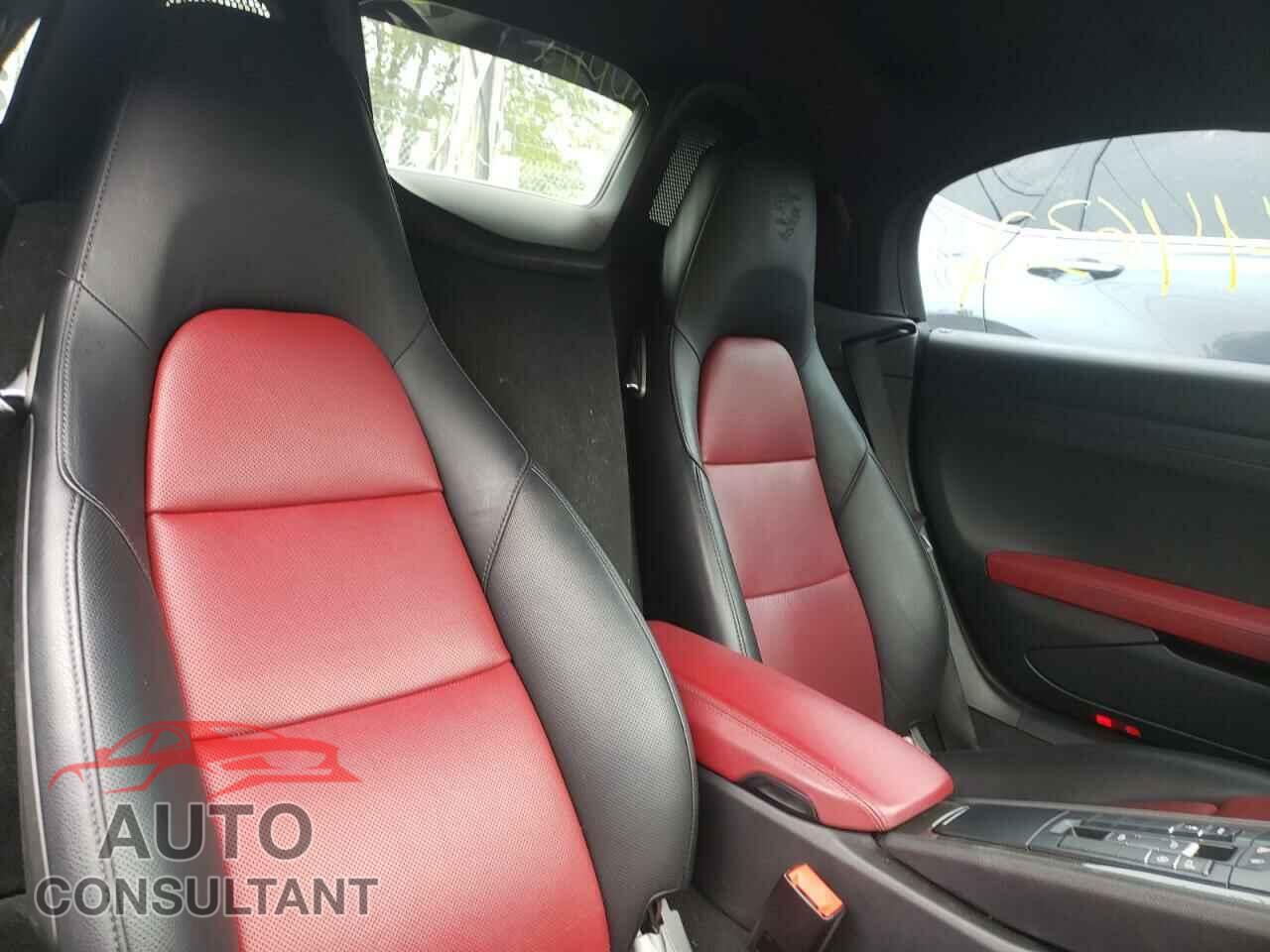 PORSCHE BOXSTER 2017 - WP0CA2A80HS220894