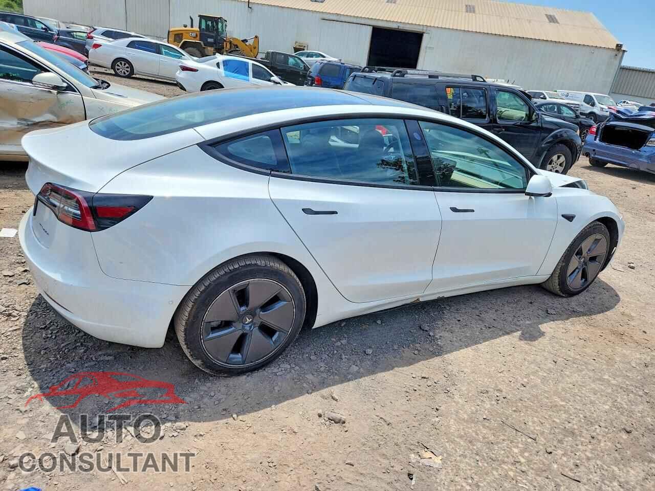 TESLA MODEL 3 2021 - 5YJ3E1EB5MF906652