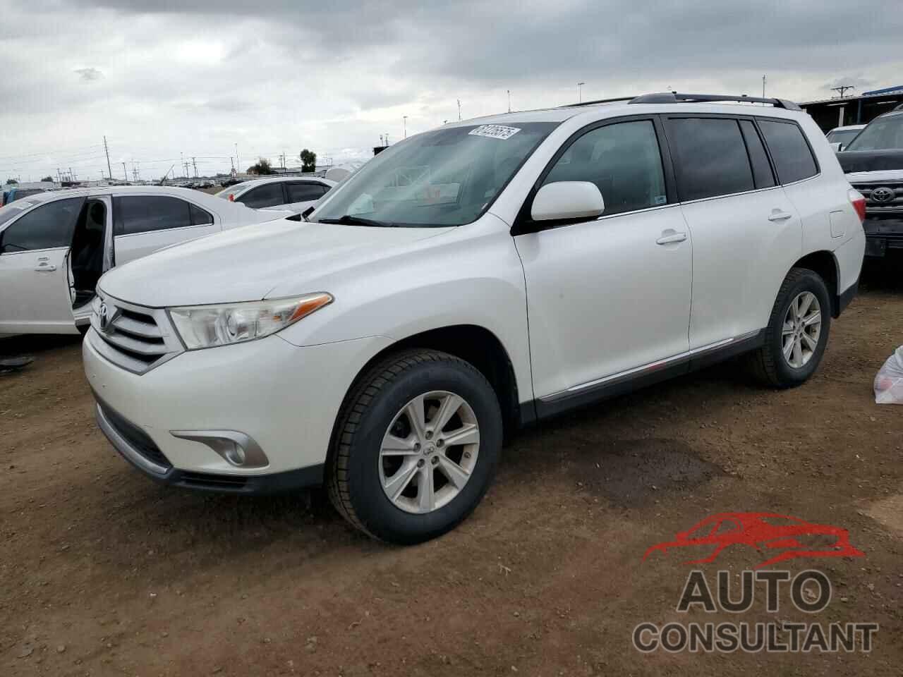 TOYOTA HIGHLANDER 2012 - 5TDBK3EH8CS123405