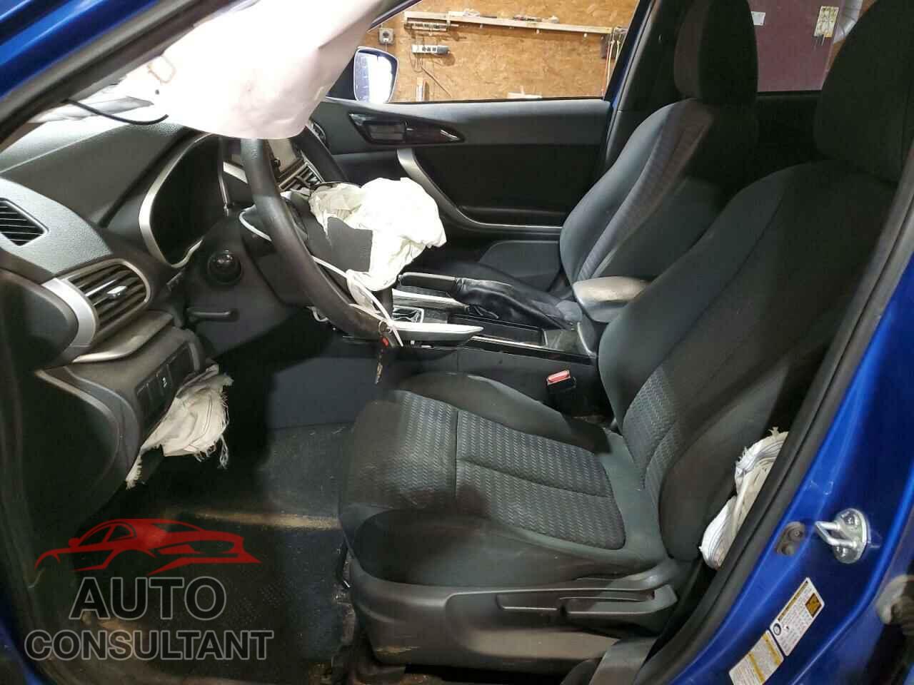 MITSUBISHI ECLIPSE 2018 - JA4AT3AA0JZ069265