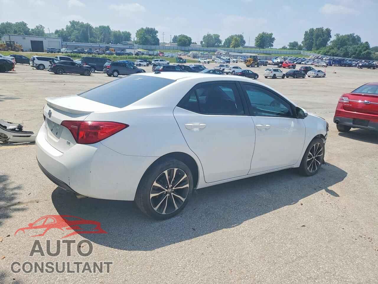TOYOTA COROLLA 2017 - 5YFBURHE1HP690747