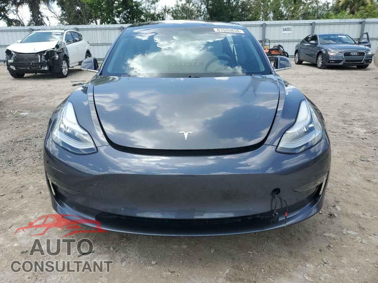 TESLA MODEL 3 2018 - 5YJ3E1EB3JF100403