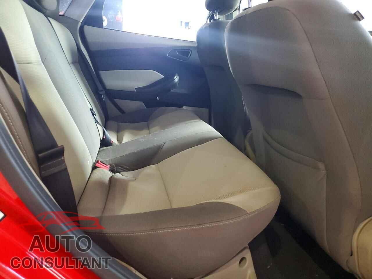 FORD FOCUS 2012 - 1FAHP3F20CL123430