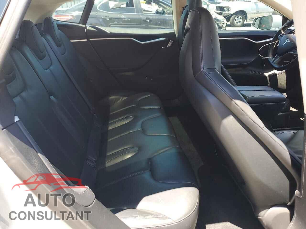 TESLA MODEL S 2013 - 5YJSA1CN3DFP13548