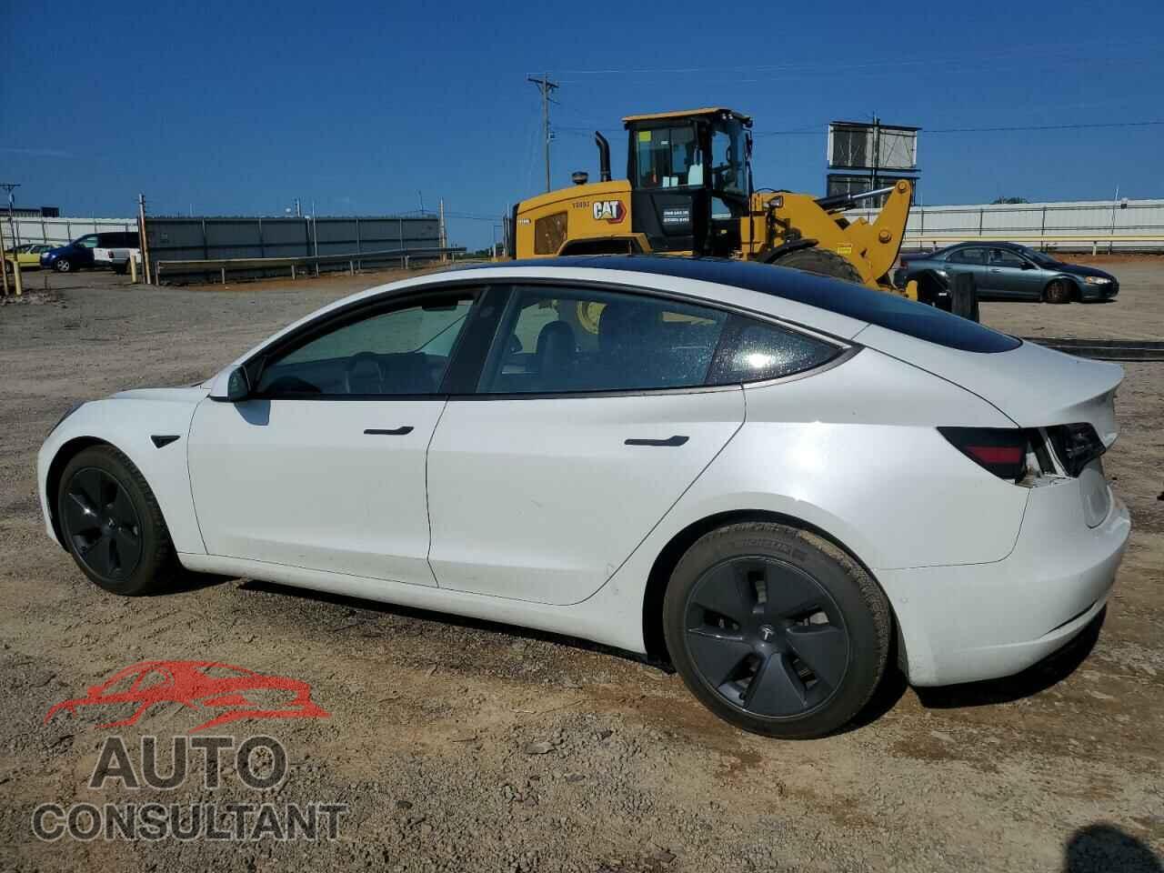 TESLA MODEL 3 2021 - 5YJ3E1EB2MF984189