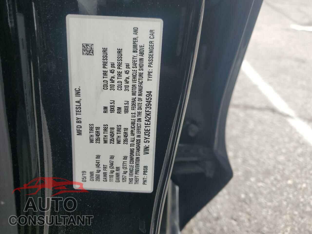 TESLA MODEL 3 2019 - 5YJ3E1EA2KF394594
