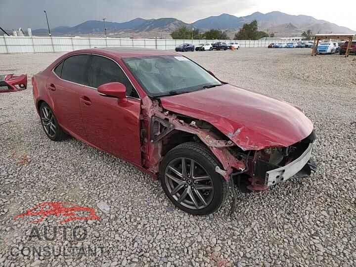 LEXUS IS 2015 - JTHBF1D24F5054565