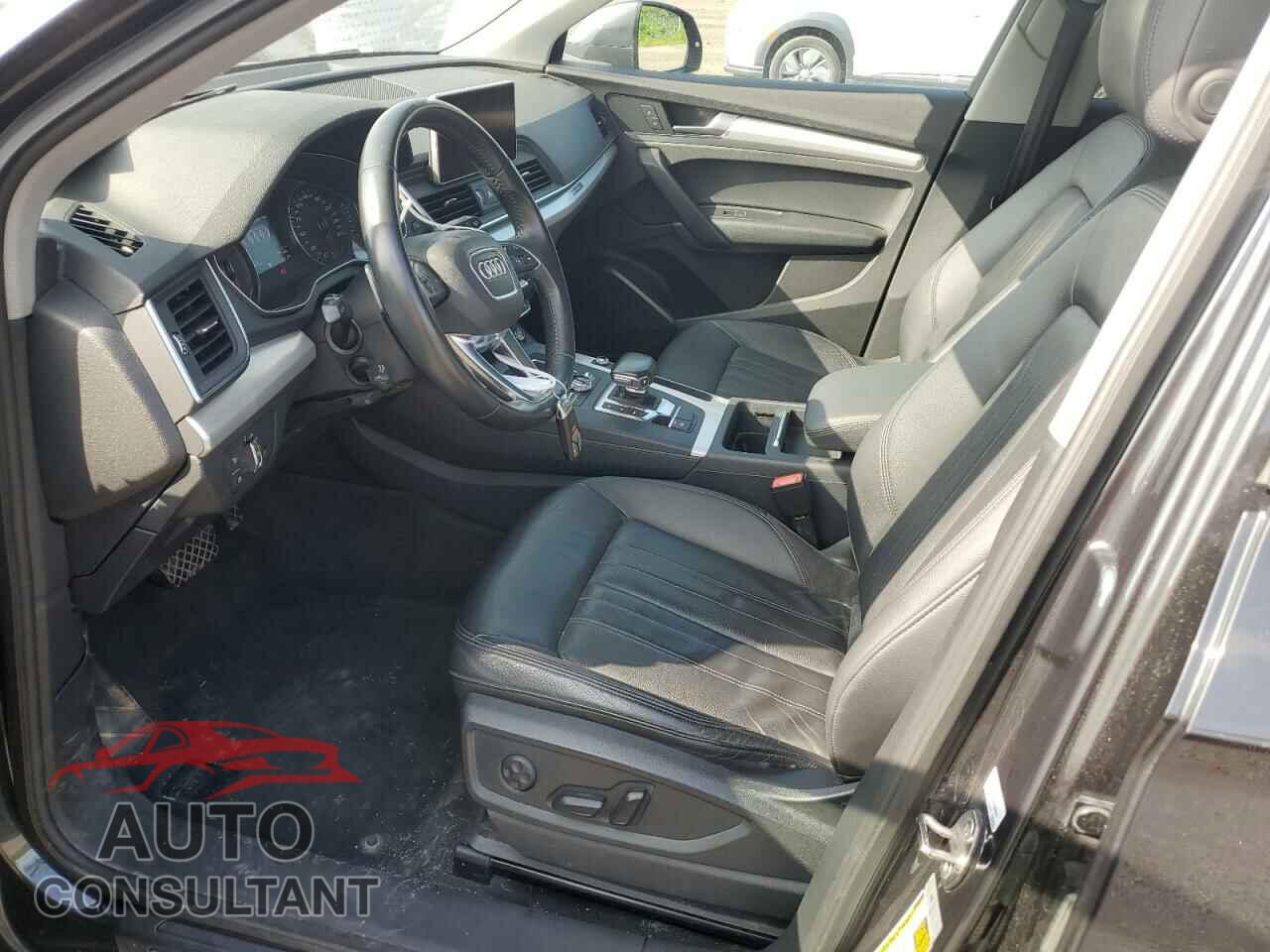 AUDI Q5 2018 - WA1BNAFY0J2114609