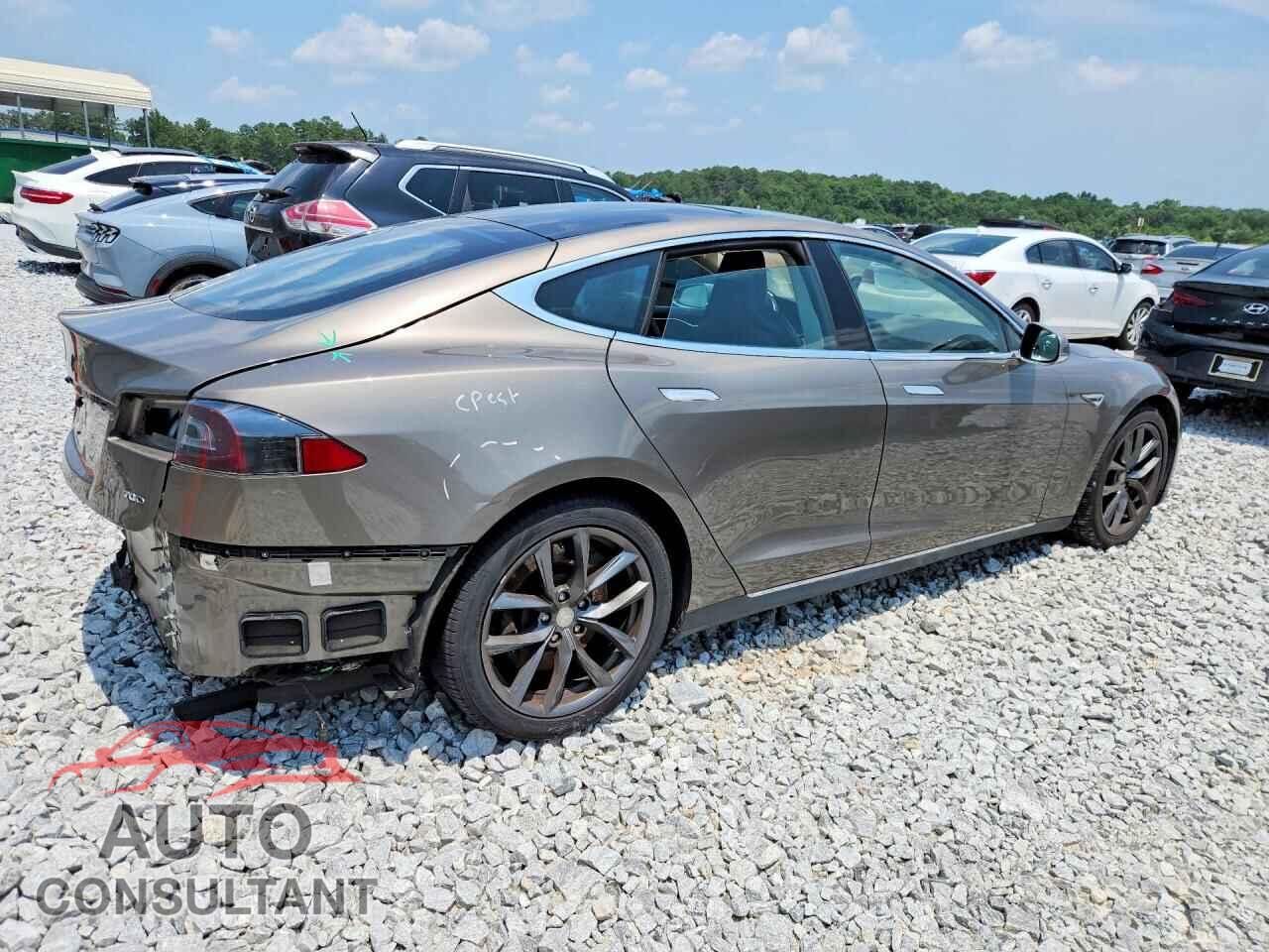 TESLA MODEL S 2015 - 5YJSA1S27FF091854