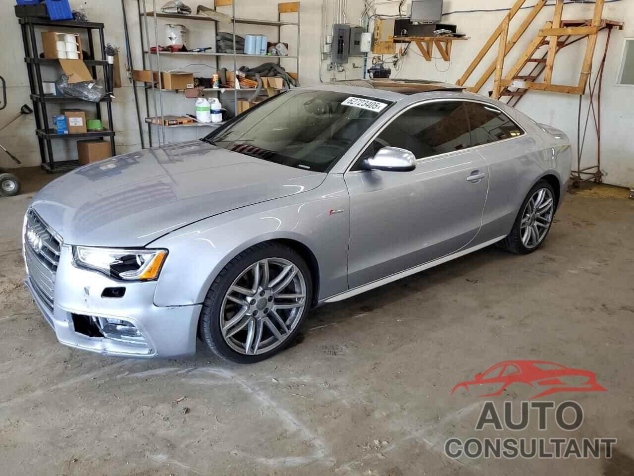 AUDI S5/RS5 2015 - WAUCGAFR4FA015377