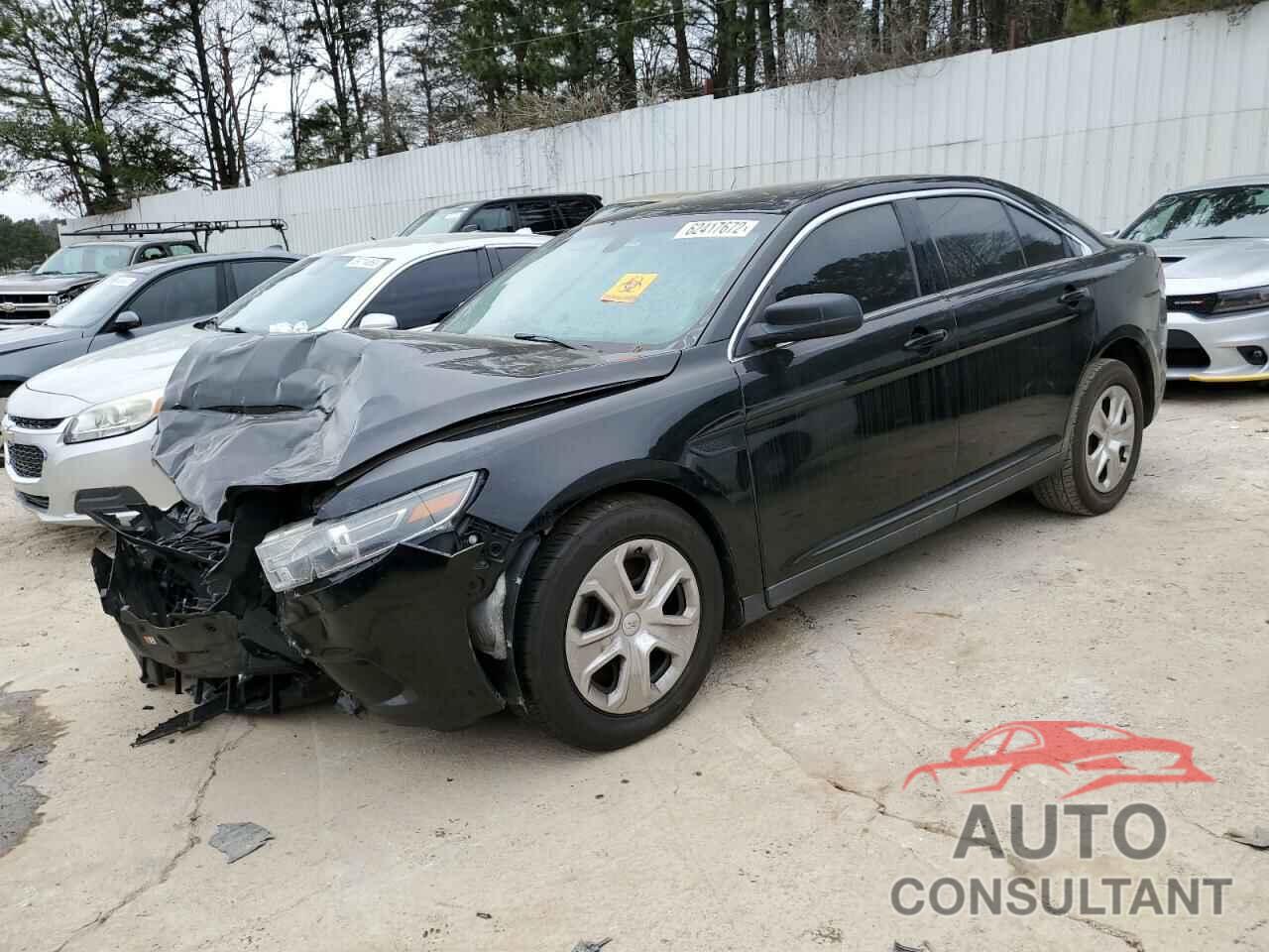 FORD TAURUS 2016 - 1FAHP2L82GG133801