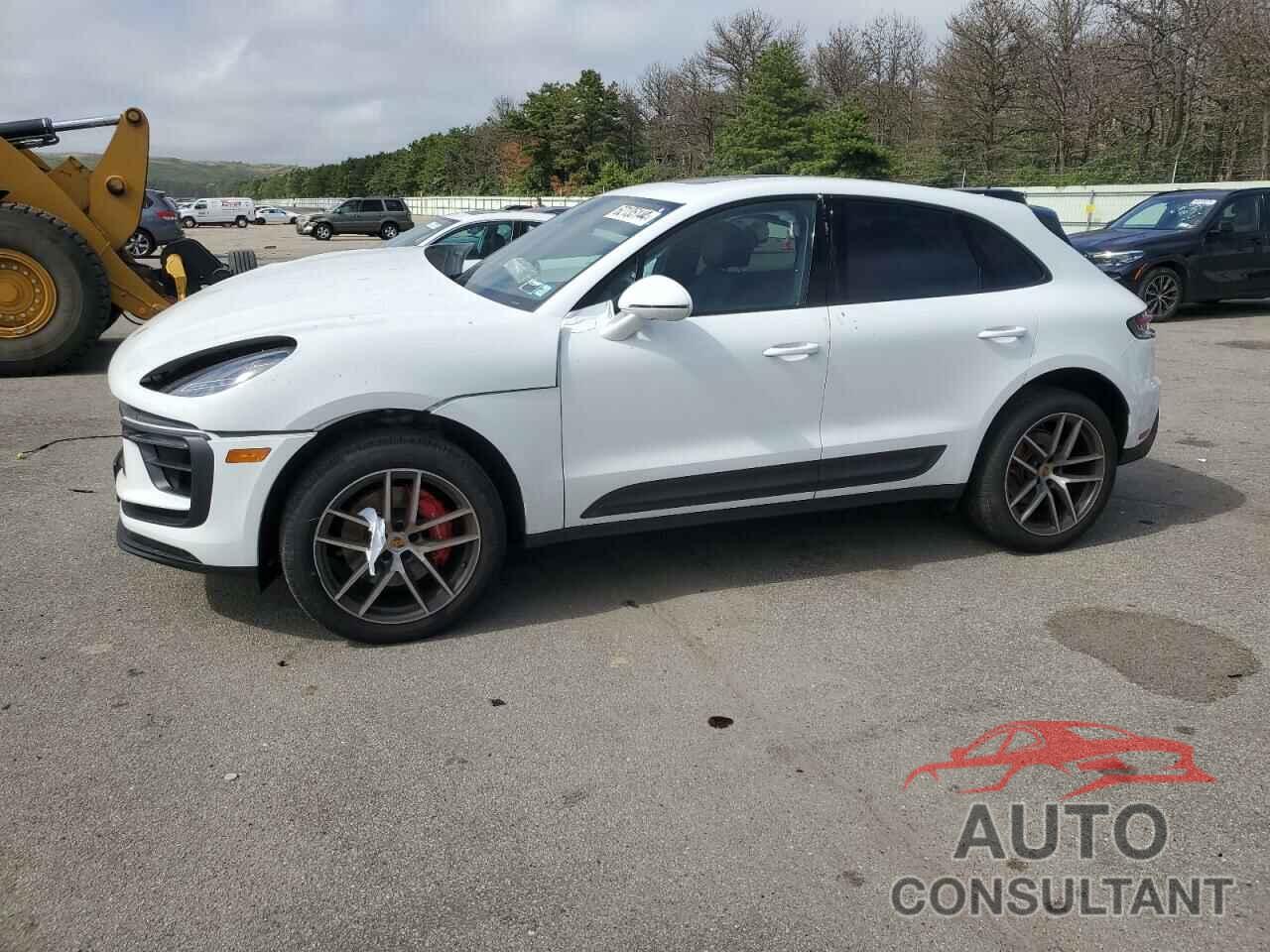 PORSCHE MACAN 2023 - WP1AG2A5XPLB36228