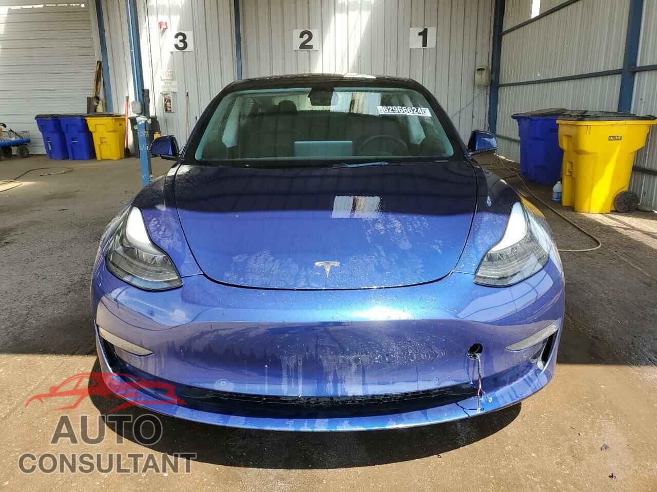 TESLA MODEL 3 2022 - 5YJ3E1EA4NF287132