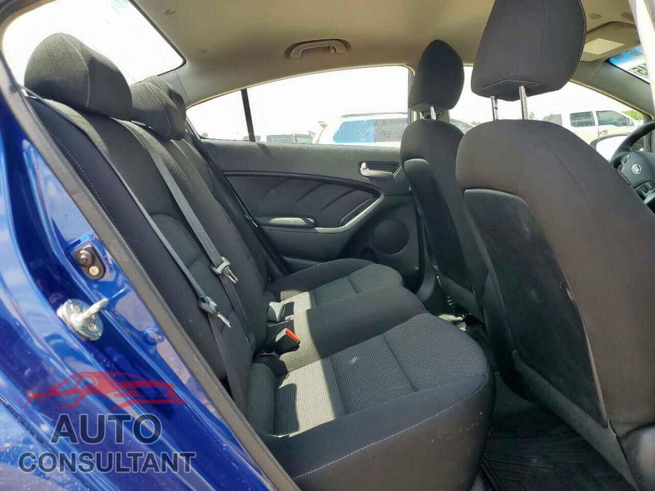 KIA FORTE 2017 - 3KPFK4A73HE053236