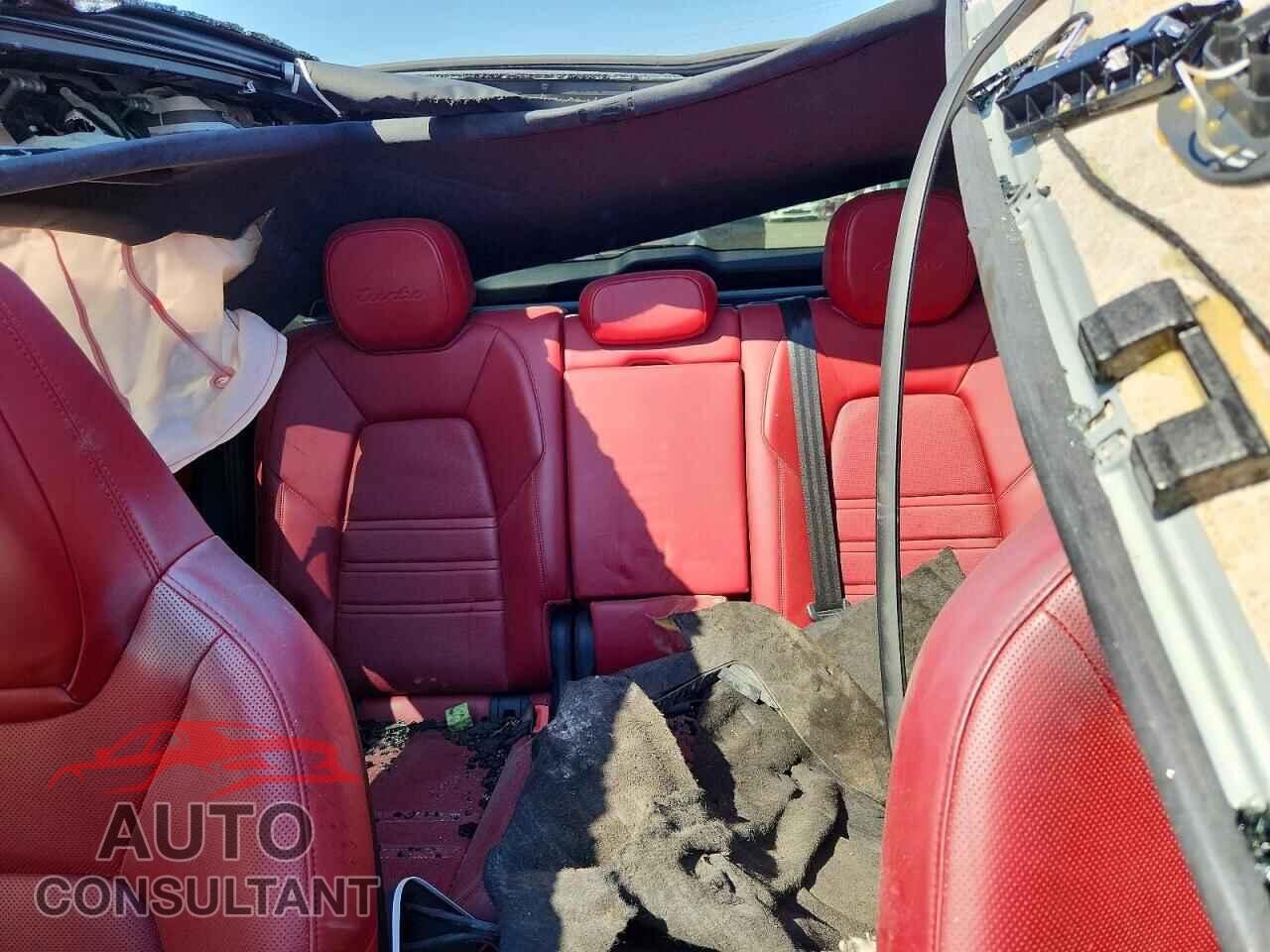 PORSCHE CAYENNE 2019 - WP1AF2AY7KDA80507