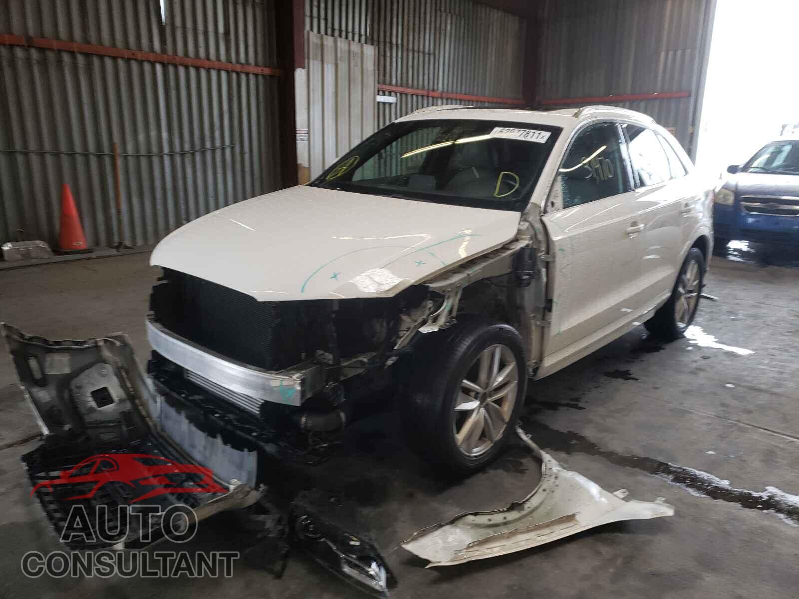 AUDI Q3 2017 - WA1JCCFS5HR002379